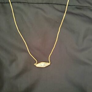 White mother of pearl stone on rose gold adjustable chain